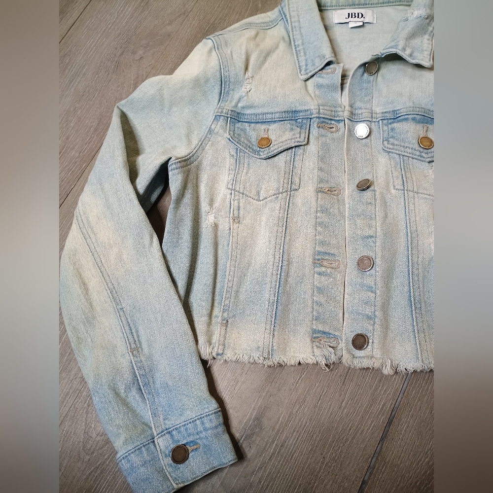 JBD Cropped Denim Jacket - Picture 2 of 6